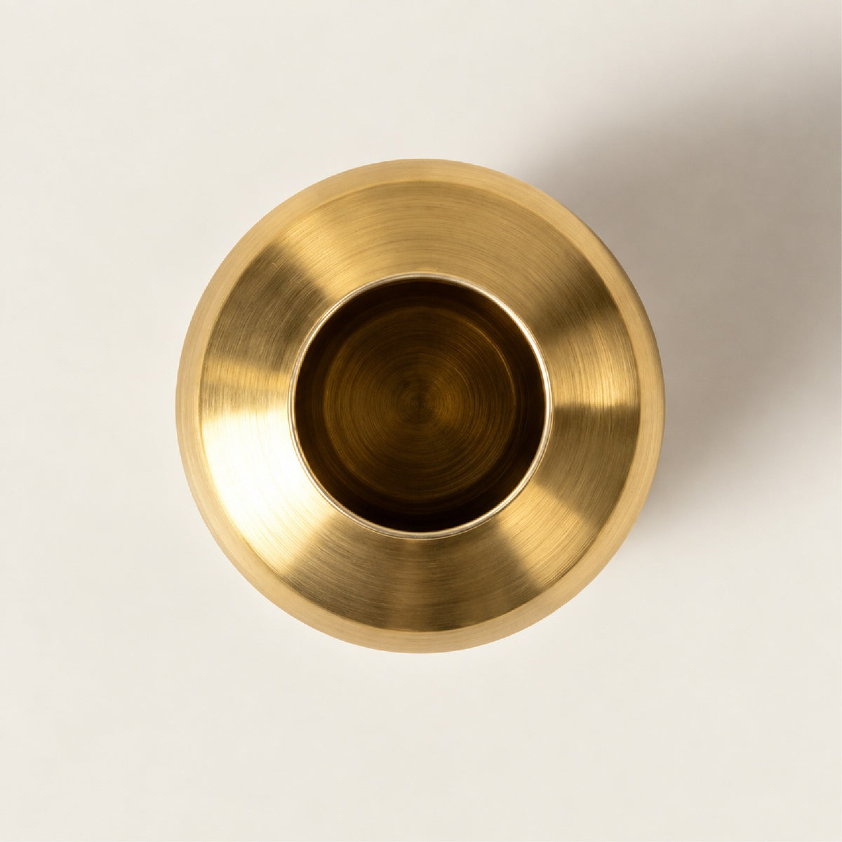 HiFiveGo™ GoldShine Metal Tall Cylinder Table Vase