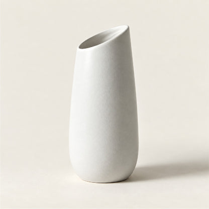 HiFiveGo™ PureWhite Slope Curved Ceramic Flower Vase