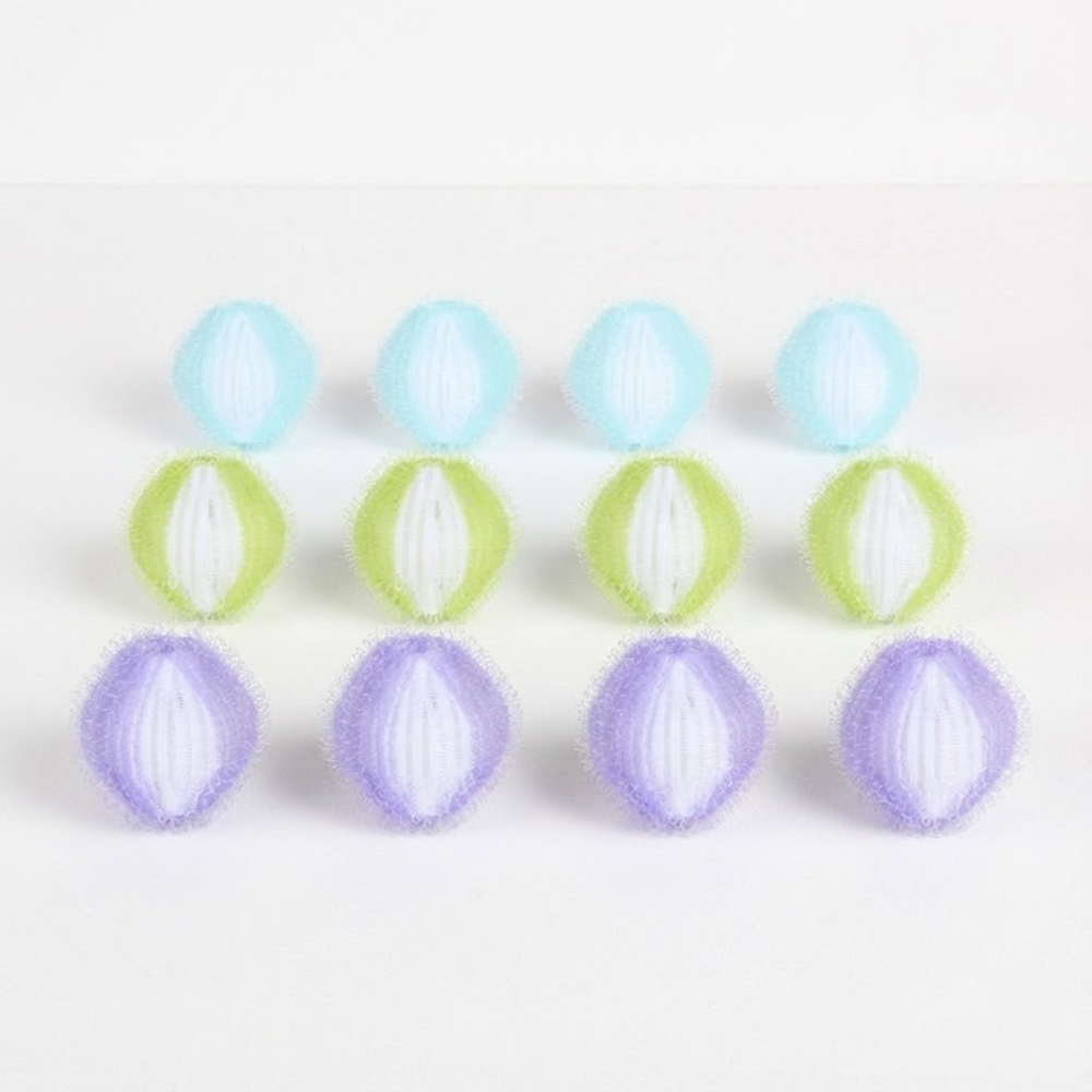 👍 HandyFidgetGround™ FurLift Pet Hair Remover Cleaning Balls