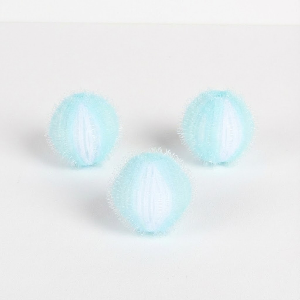 👍 HandyFidgetGround™ FurLift Pet Hair Remover Cleaning Balls