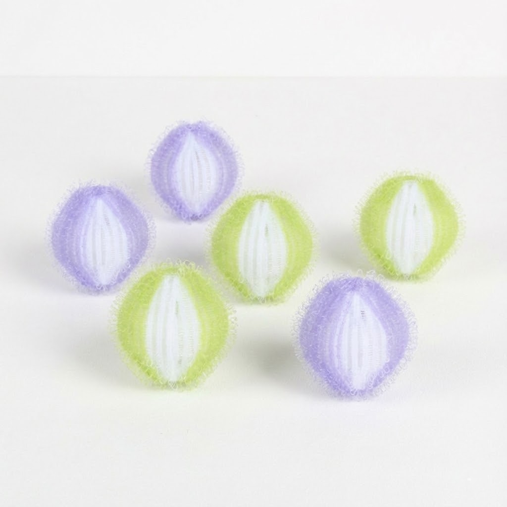 👍 HandyFidgetGround™ FurLift Pet Hair Remover Cleaning Balls